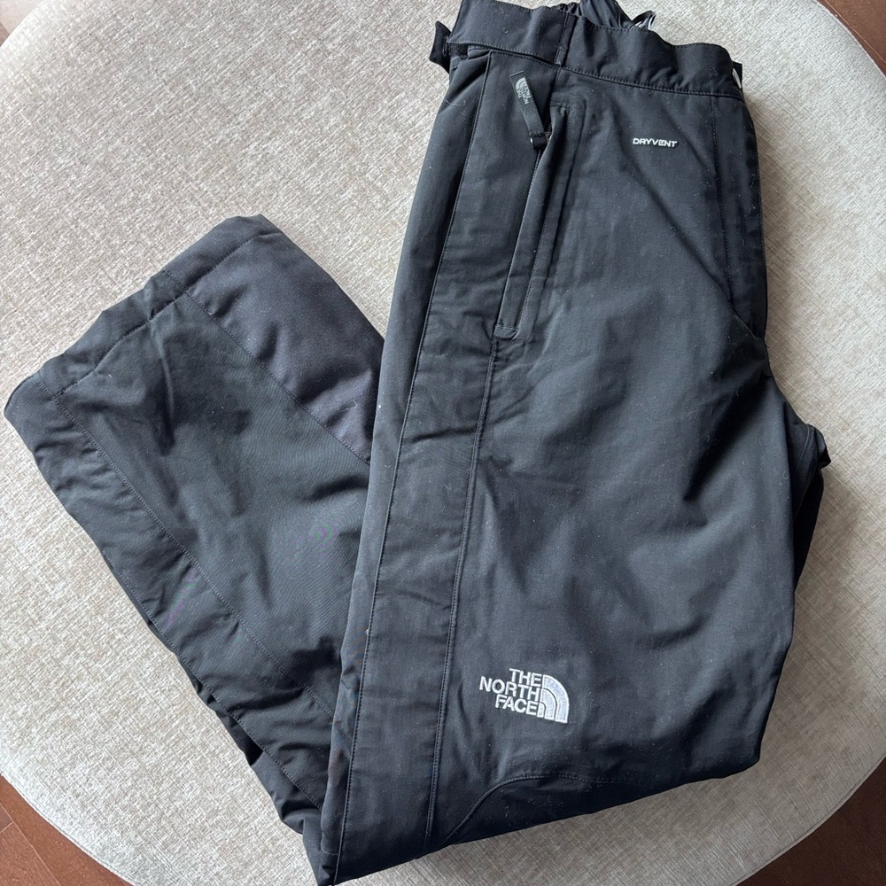The North Face Black Cargo Pants with Relaxed Fit